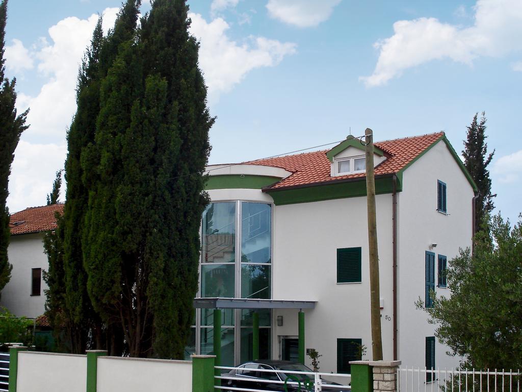 Vila Smirna Sveti Filip i Jakov Kültér fotó